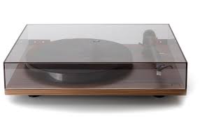 REGA PLANAR 1 WALNUT EFFECT TOCADISCOS